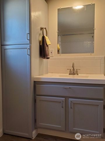 3500 Dyes Inlet Road NW, Bremerton, WA 98312