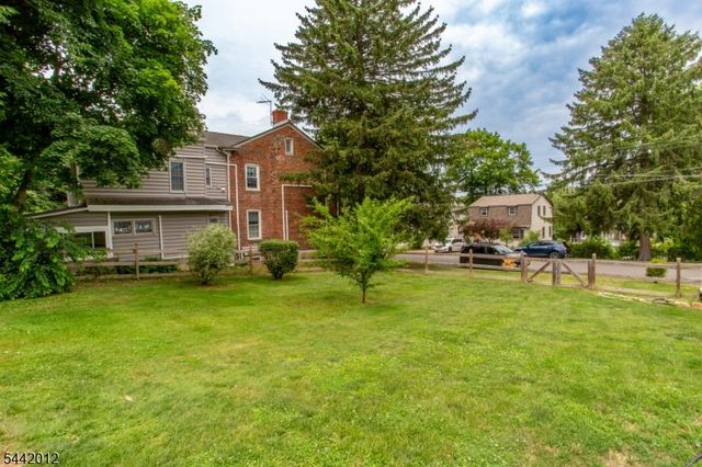 67 Douglas St, Lambertville City, NJ 08530
