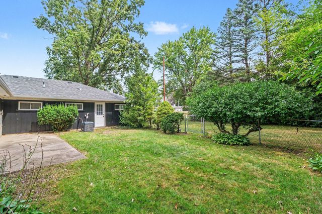 24650 Lathrup Boulevard, Southfield, MI 48075
