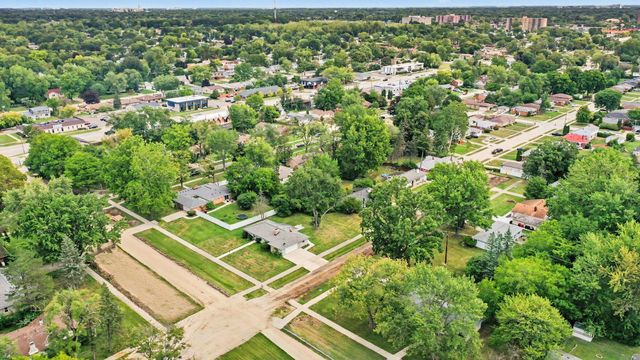 24650 Lathrup Boulevard, Southfield, MI 48075