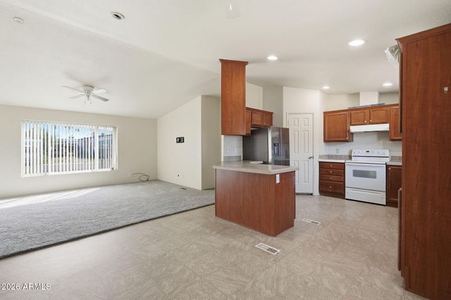 634 S 97TH Way, Mesa, AZ 85208