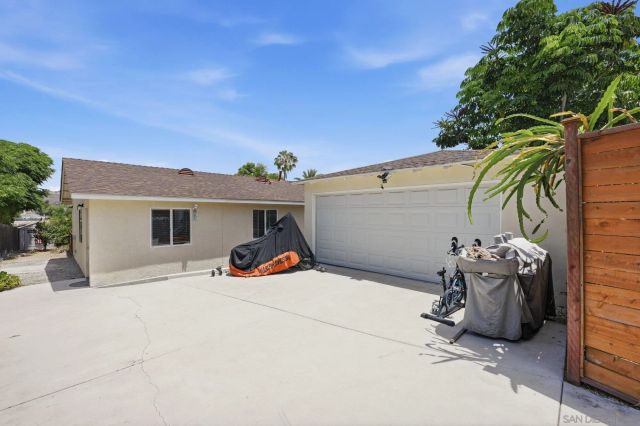 8012-14 Palm St, Lemon Grove, CA 91945