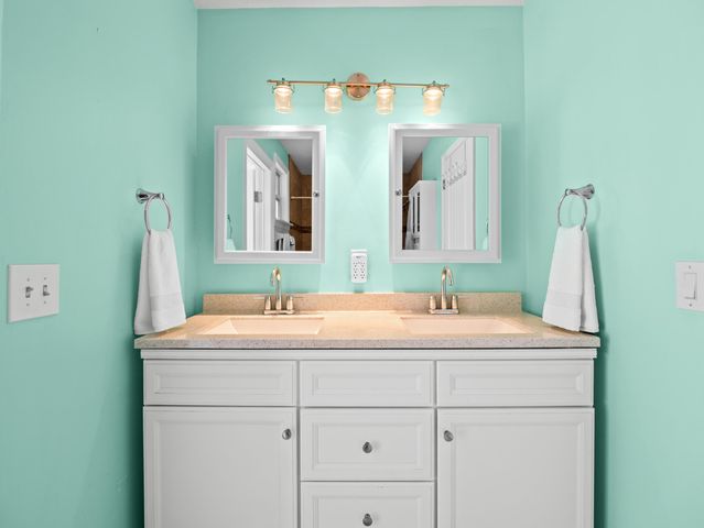 402 Watercrest Street, Sebastian, FL 32958