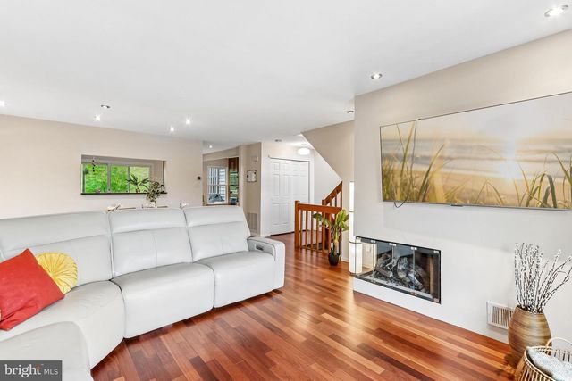 37-C MELROSE RD, Princeton, NJ 08540