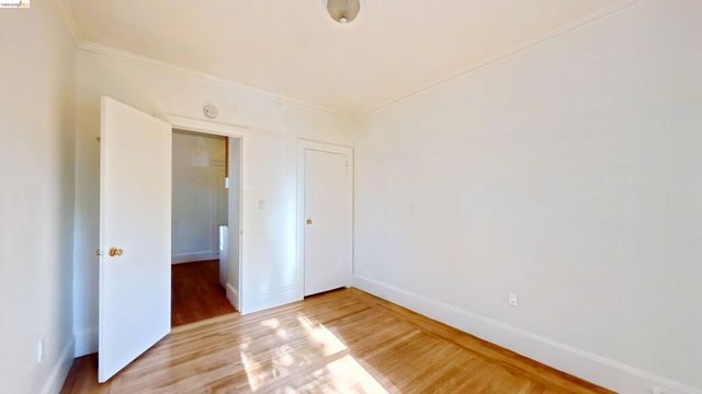 2924 Florence St C, Berkeley, CA 94705