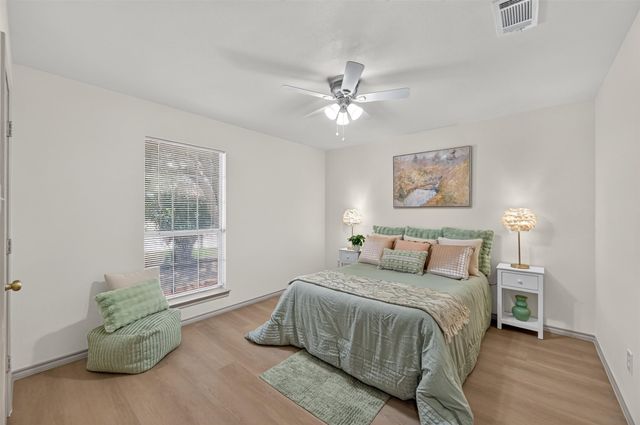 5426 Emerald Park Boulevard, Arlington, TX 76017