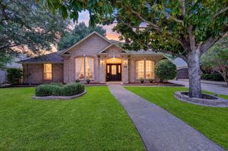 5426 Emerald Park Boulevard, Arlington, TX 76017