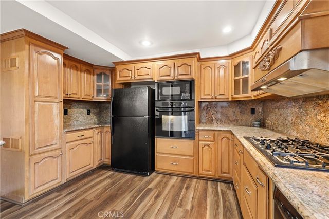 337 E Chapman, Placentia, CA 92870