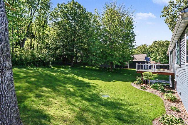 950 Doolittle Court, Kalamazoo, MI 49009