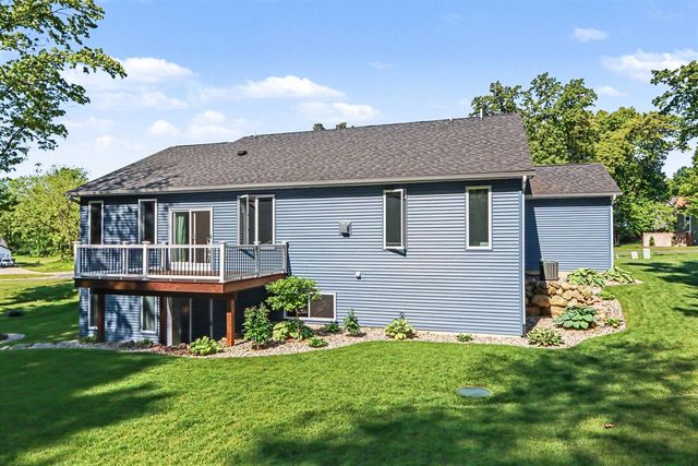 950 Doolittle Court, Kalamazoo, MI 49009