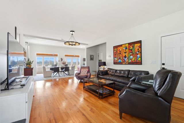 74 Marsh Point Dr., Pawleys Island, SC 29585