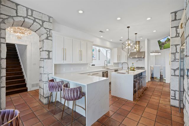 108 Dustin Circle, Hudson Oaks, TX 76087