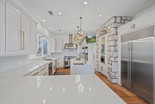 108 Dustin Circle, Hudson Oaks, TX 76087