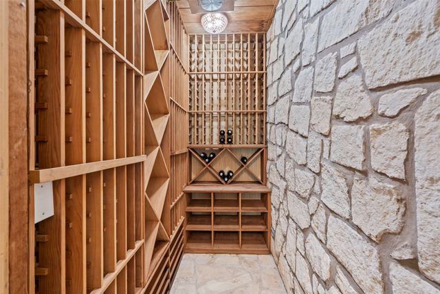 108 Dustin Circle, Hudson Oaks, TX 76087
