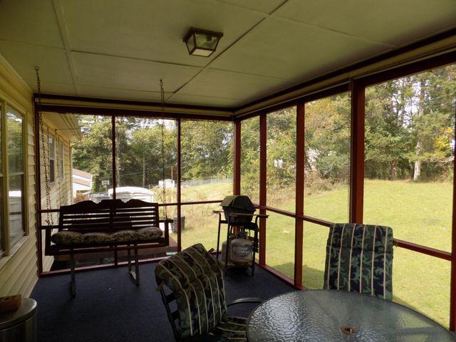 3036 Woodway RD, Roanoke, VA 24014