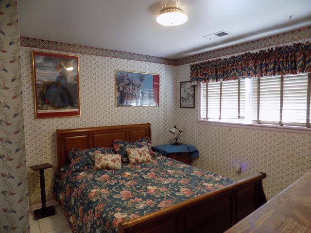 3036 Woodway RD, Roanoke, VA 24014