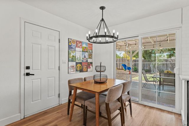 8913 Ramstad Ave, Fair Oaks, CA 95628