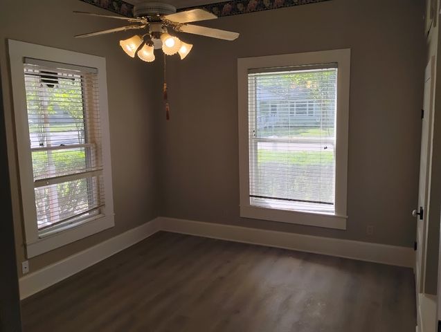 504 N Newsom Street, Mineola, TX 75773