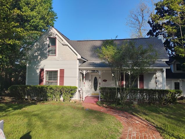 504 N Newsom Street, Mineola, TX 75773