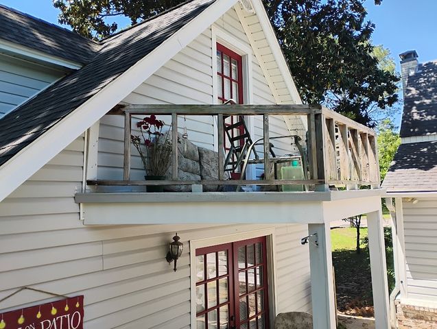 504 N Newsom Street, Mineola, TX 75773