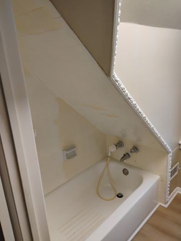 504 N Newsom Street, Mineola, TX 75773