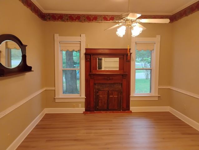 504 N Newsom Street, Mineola, TX 75773