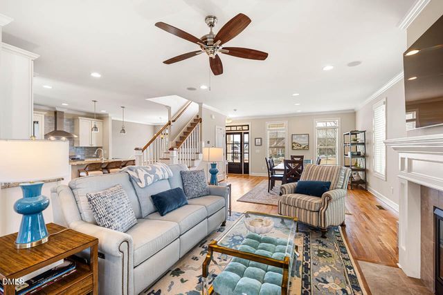 22 Treywood Lane, Chapel Hill, NC 27516