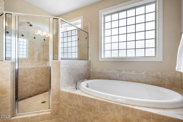 22 Treywood Lane, Chapel Hill, NC 27516