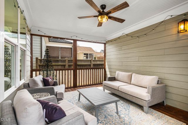 22 Treywood Lane, Chapel Hill, NC 27516