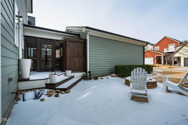 22 Treywood Lane, Chapel Hill, NC 27516