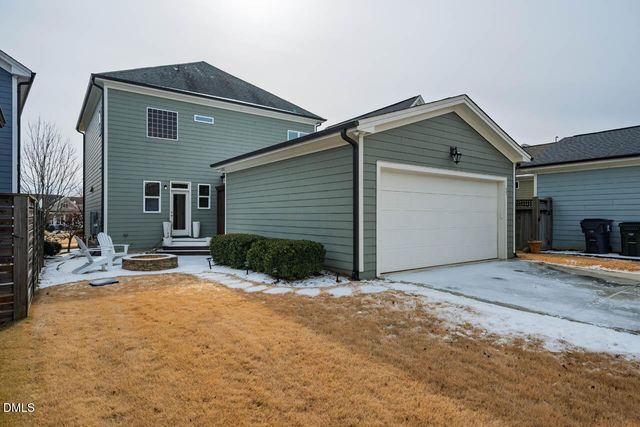 22 Treywood Lane, Chapel Hill, NC 27516