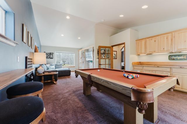 929 NE Lena Place, Bend, OR 97701