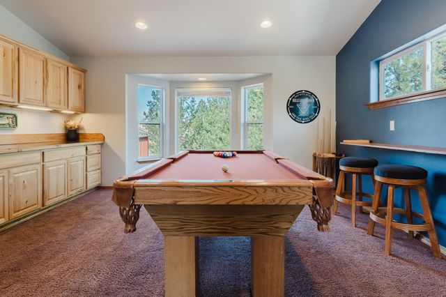 929 NE Lena Place, Bend, OR 97701