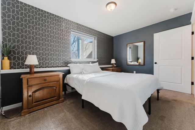 929 NE Lena Place, Bend, OR 97701