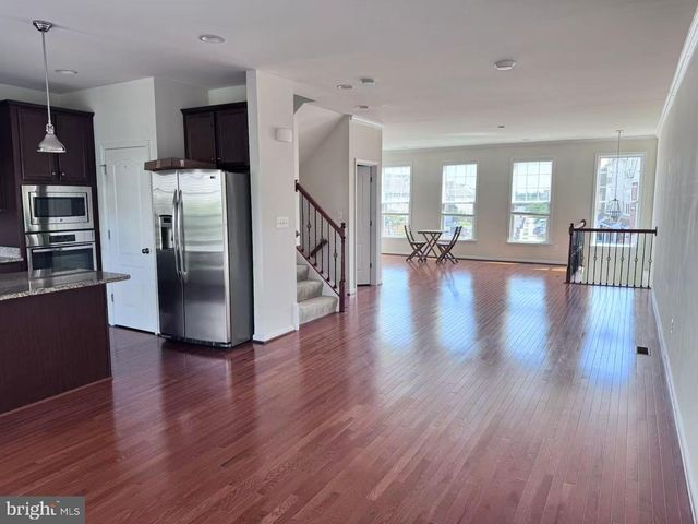41818 DIABASE SQ, Aldie, VA 20105