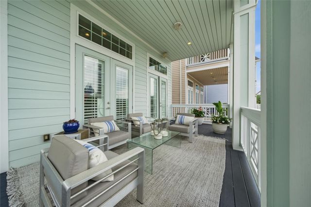 2174 Marina Way, Kemah, TX 77565