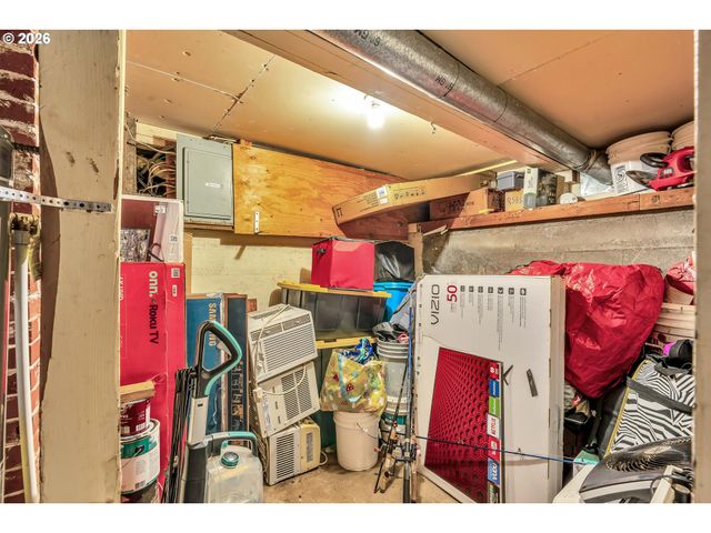 2824 Se 111TH Ave, Portland, OR 97266