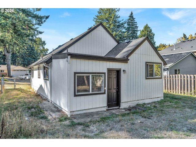 2824 Se 111TH Ave, Portland, OR 97266