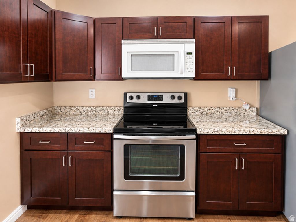 579 E CROSS ST, Ogden, UT 84404 — photo 5