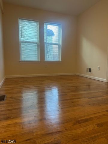 185 Parrow St, City Of Orange Twp., NJ 07050