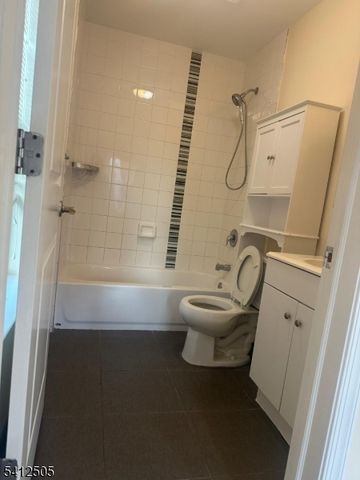 185 Parrow St, City Of Orange Twp., NJ 07050