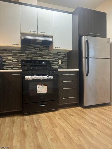 185 Parrow St, City Of Orange Twp., NJ 07050