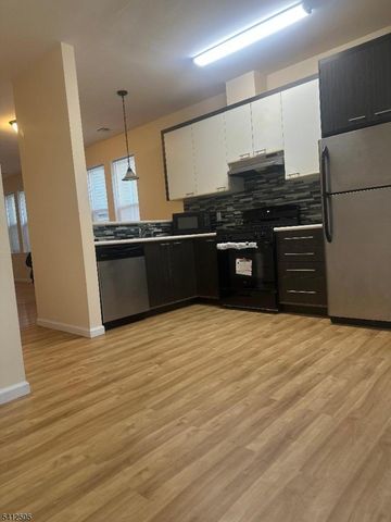 185 Parrow St, City Of Orange Twp., NJ 07050