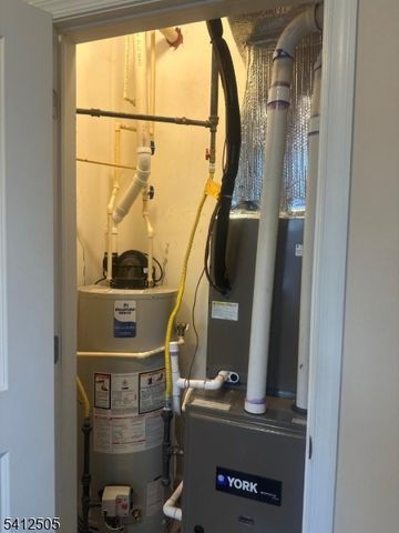 185 Parrow St, City Of Orange Twp., NJ 07050