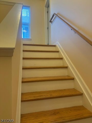 185 Parrow St, City Of Orange Twp., NJ 07050