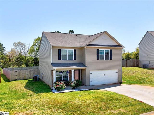 218 Hillendale Way, Pelzer, SC 29669