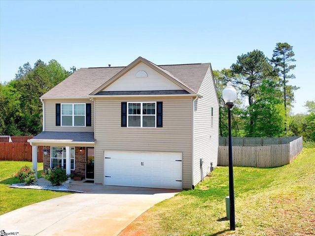 218 Hillendale Way, Pelzer, SC 29669
