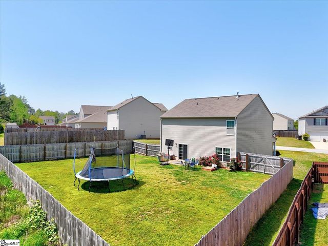 218 Hillendale Way, Pelzer, SC 29669