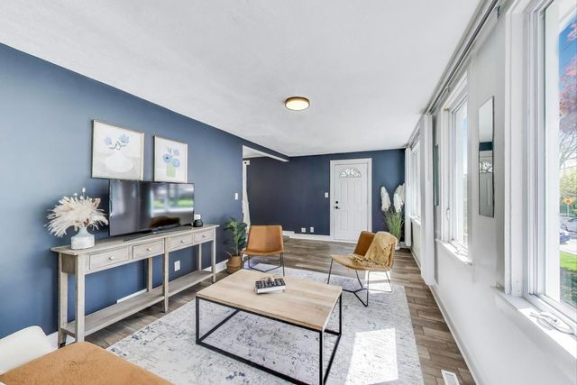3321 Ruby Street, Franklin Park, IL 60131
