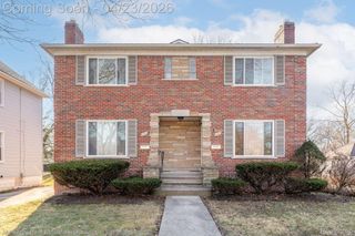 513 Saint Clair Avenue, Grosse Pointe, MI 48230